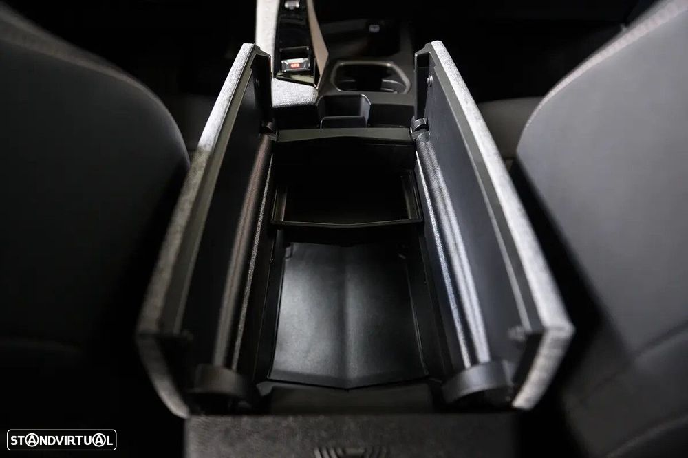 Peugeot 3008 1.2 Hybrid Allure e-DCS6 - 45