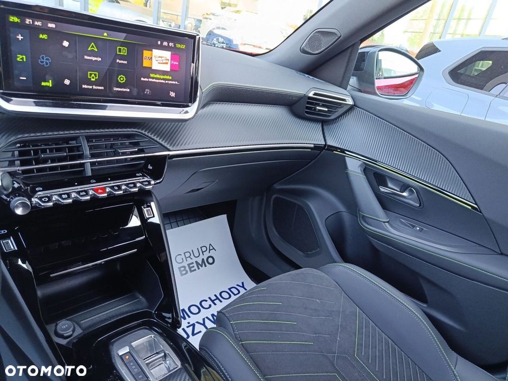 Peugeot 2008 1.2 PureTech GT S&S EAT8 - 22