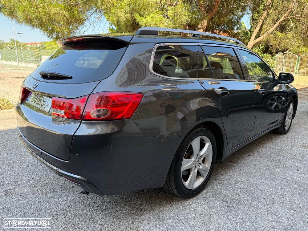 Honda Accord Tourer 2.2 i-DTEC Executive Top E.Limitada - 2