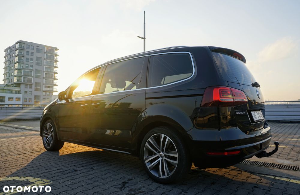 Volkswagen Sharan 2.0 TDI BMT Highline DSG - 2