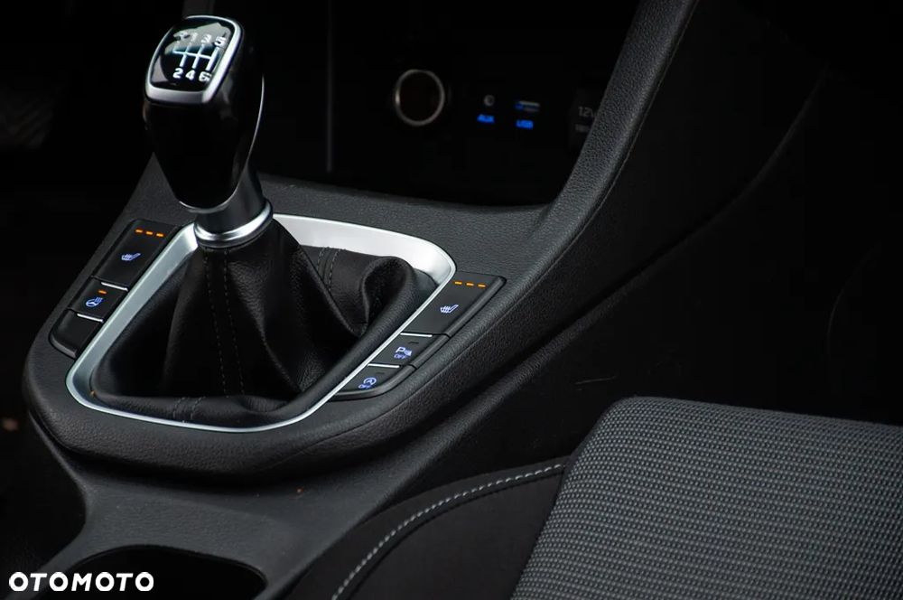 Hyundai i30 1.0 T-GDI Premium - 28