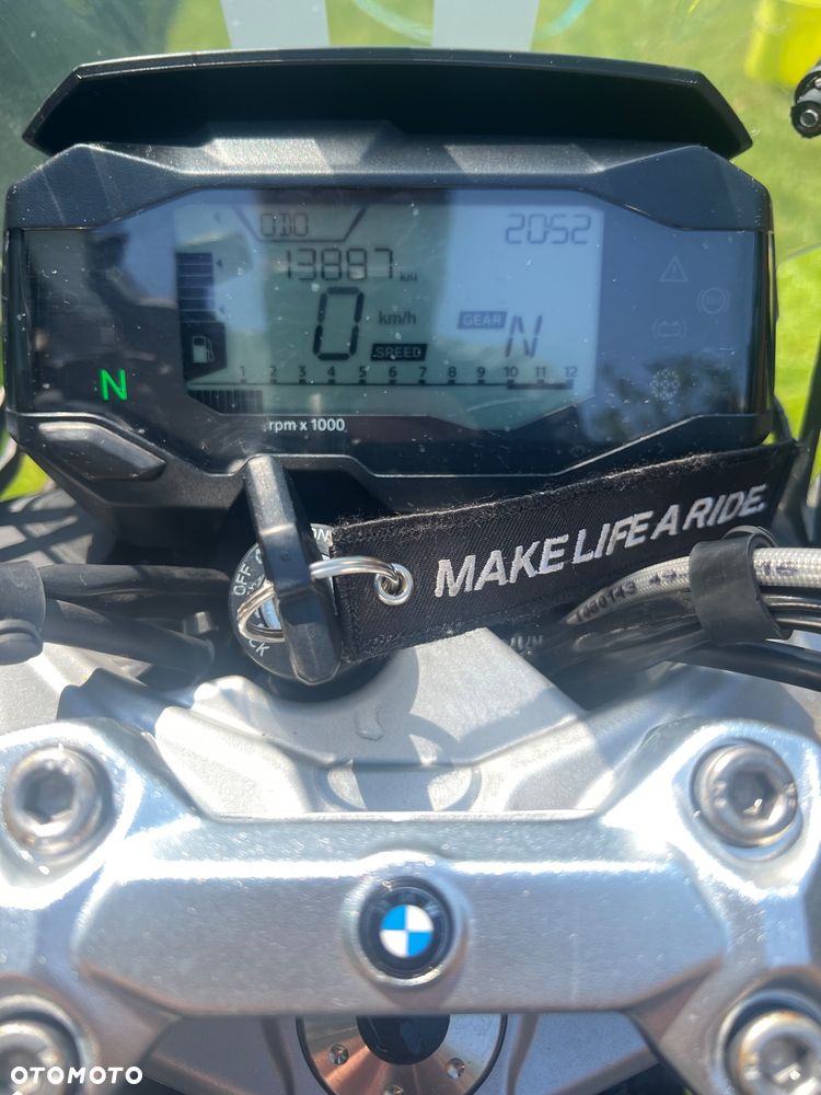 BMW G - 6