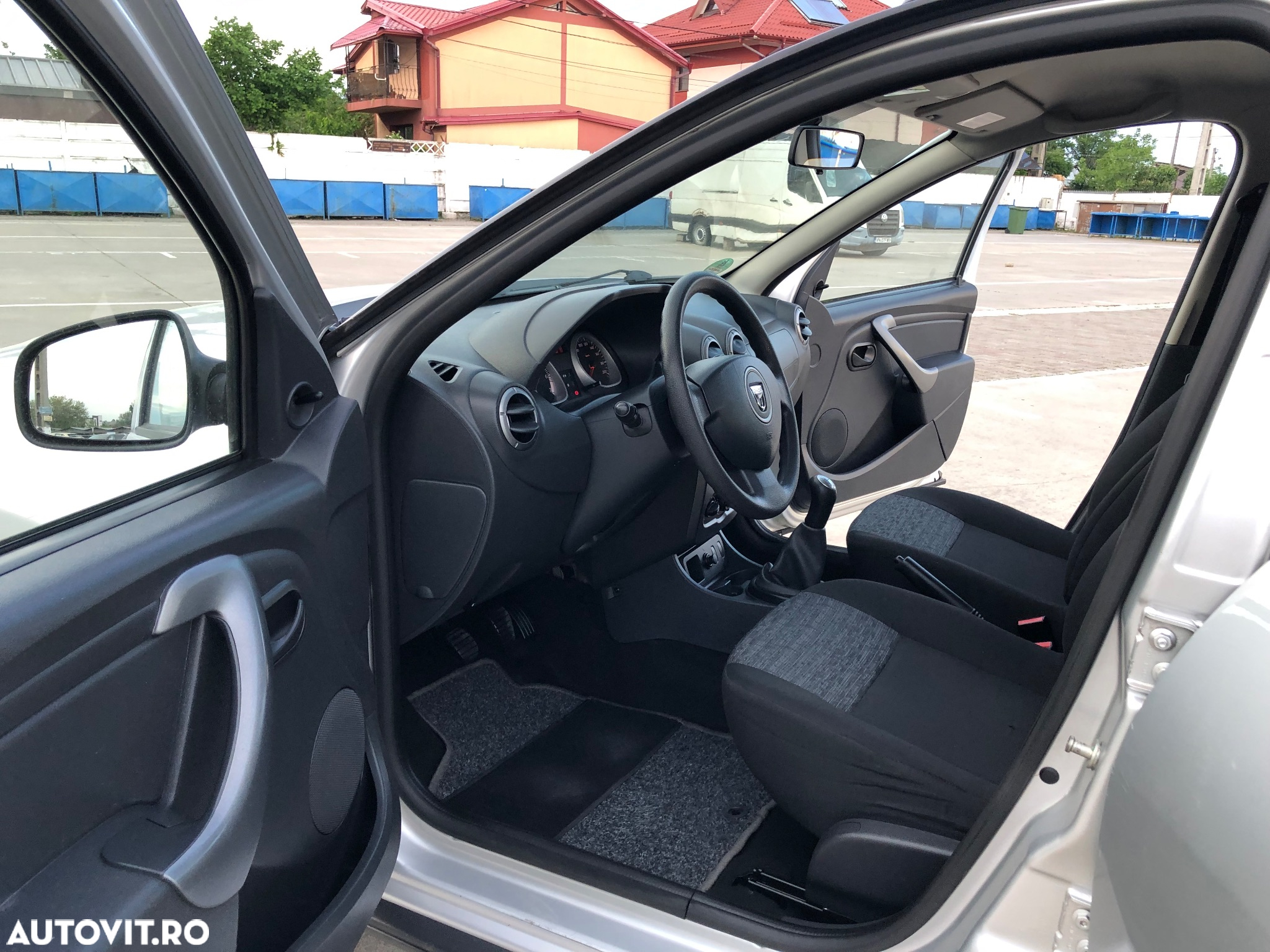 Dacia Duster 1.5 dCi 4x2 Ambiance - 22