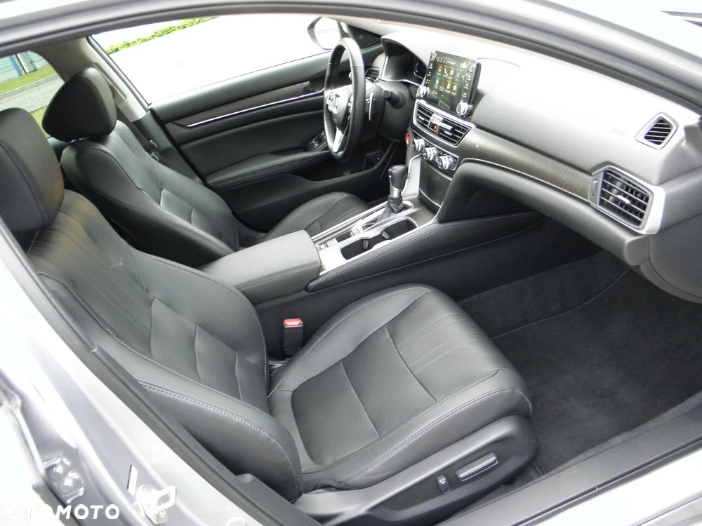 Honda Accord - 25