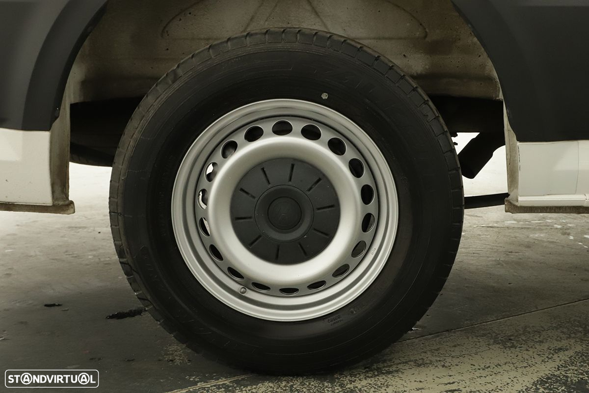 VW crafter  35 2.0 tdi l3h3 - 5