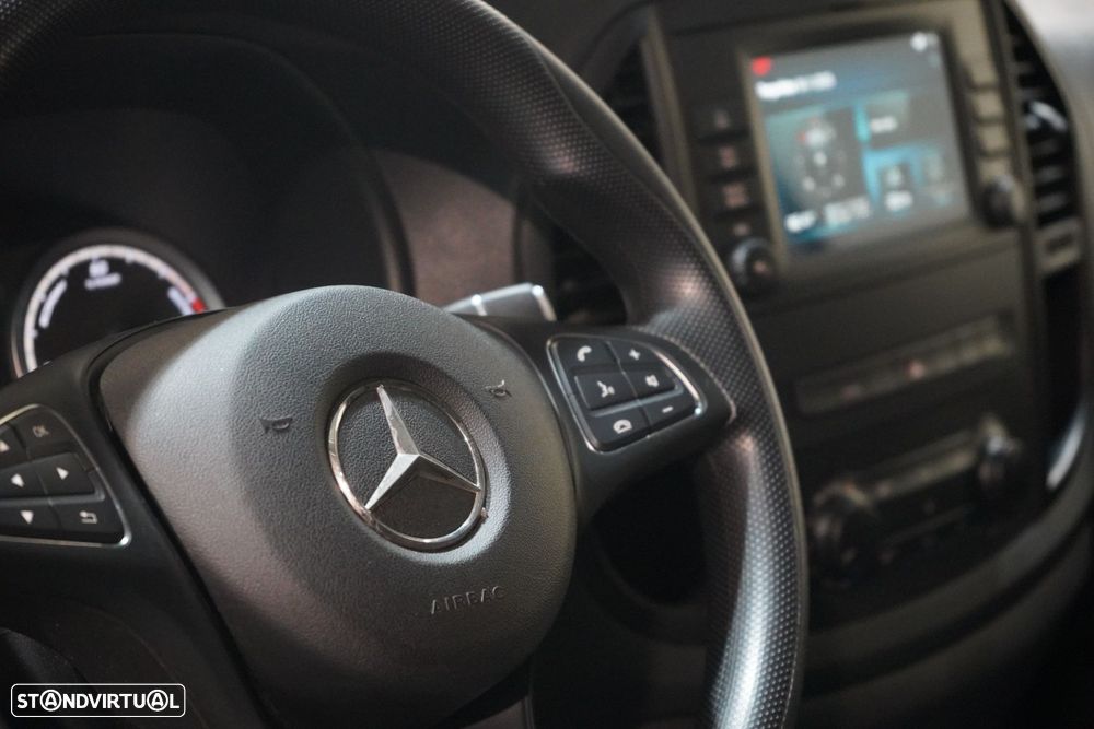 Mercedes-Benz eVito Tourer 90 kWh Longo - 9