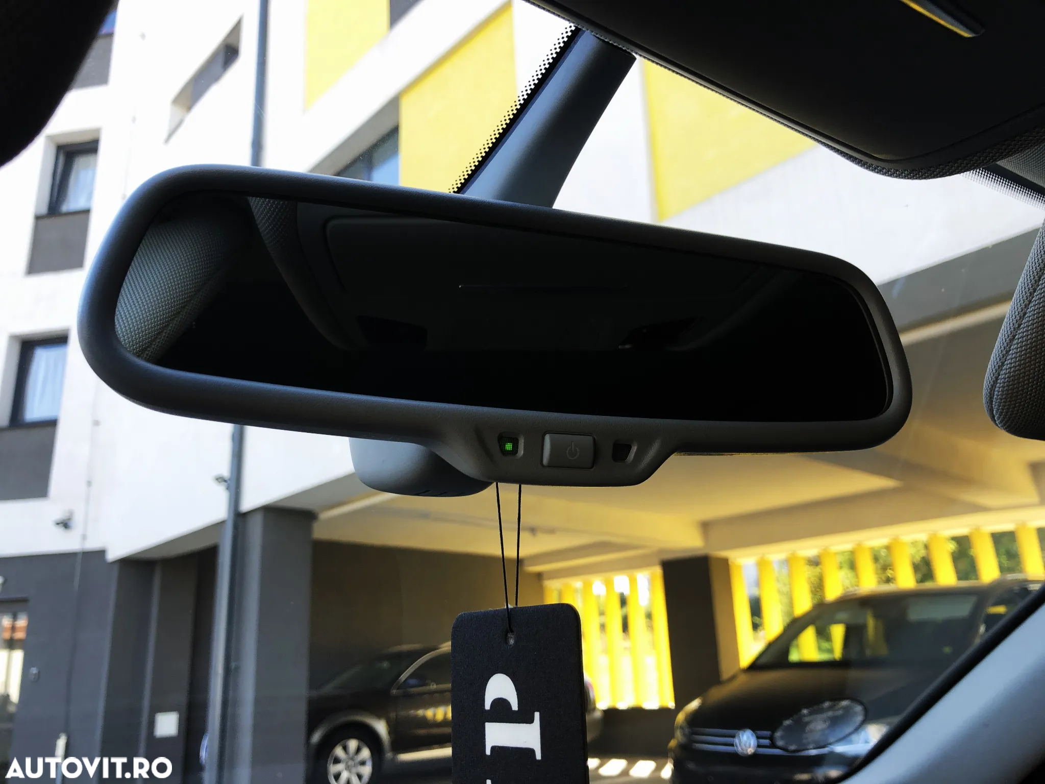 Audi A6 Avant 2.0 TDI Ultra S tronic - 21