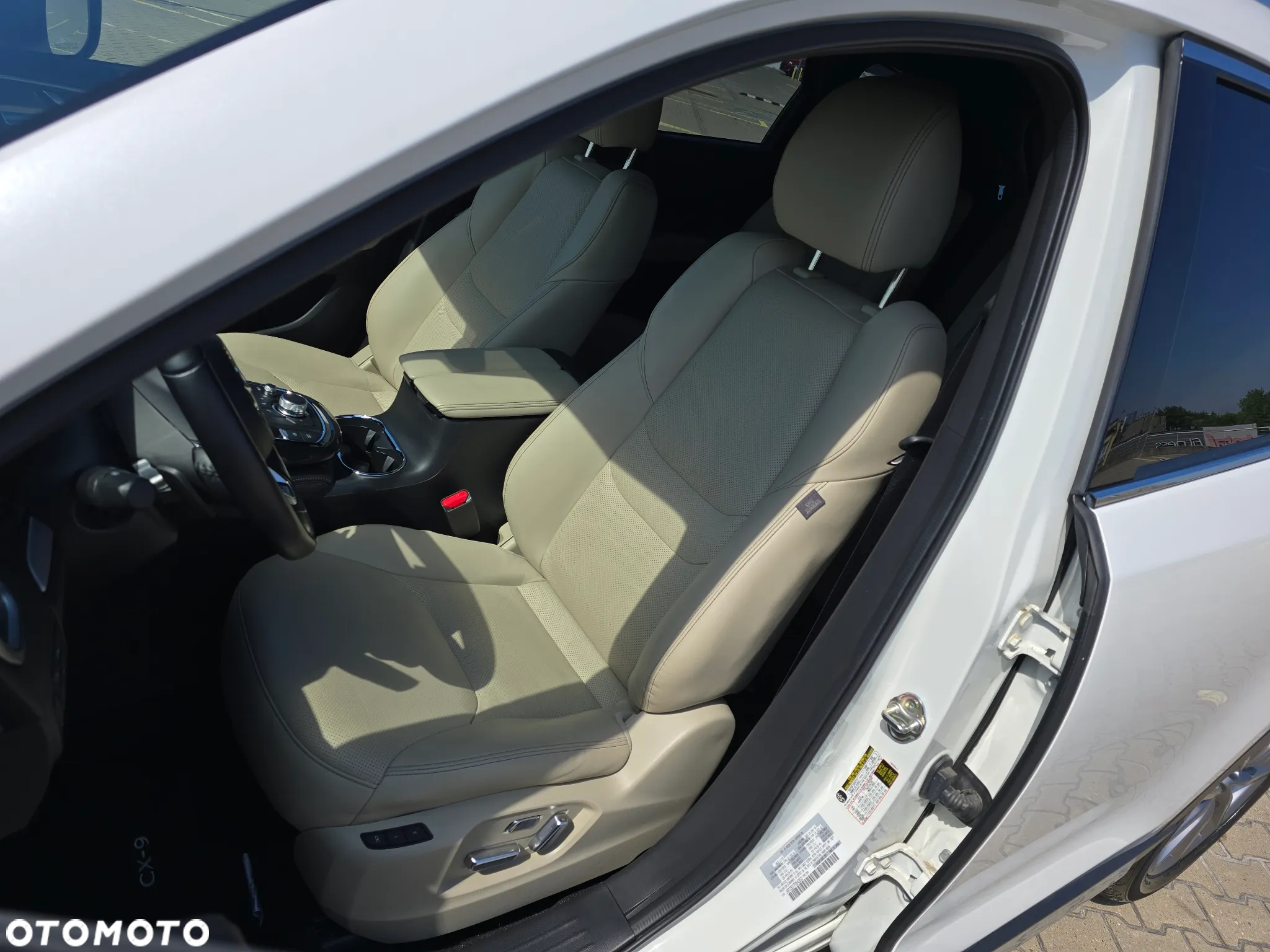 Mazda CX-9 - 15