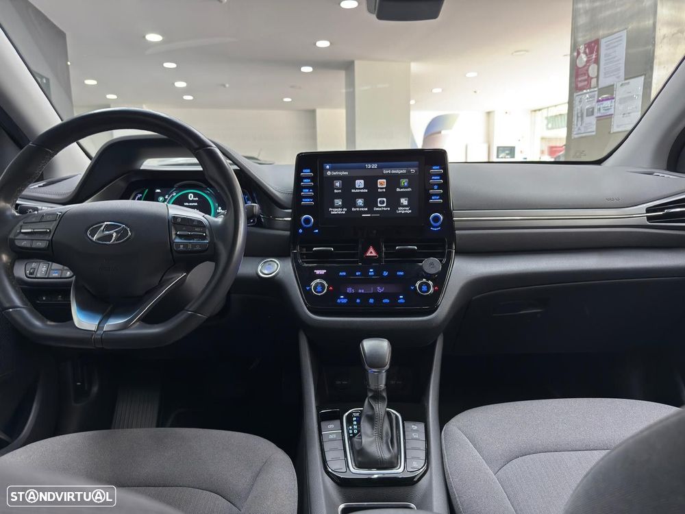 Hyundai Ioniq 1.6 GDI PHEV Pack Plus - 27