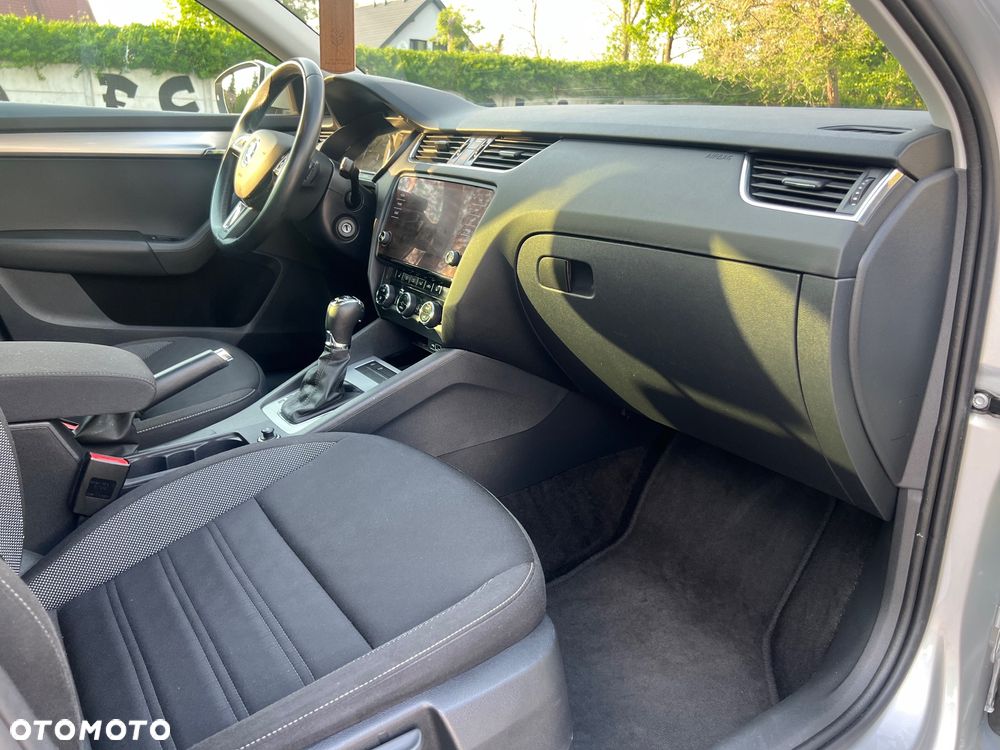Skoda Octavia 2.0 TDI 4x4 Style DSG - 28