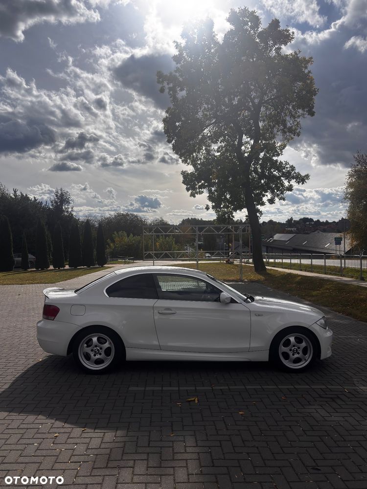 BMW Seria 1 118d - 8