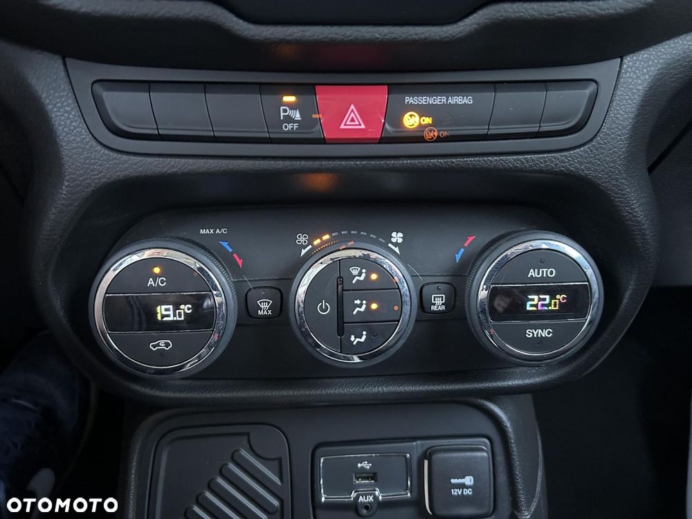 Jeep Renegade 1.4 MultiAir Longitude FWD S&S - 27