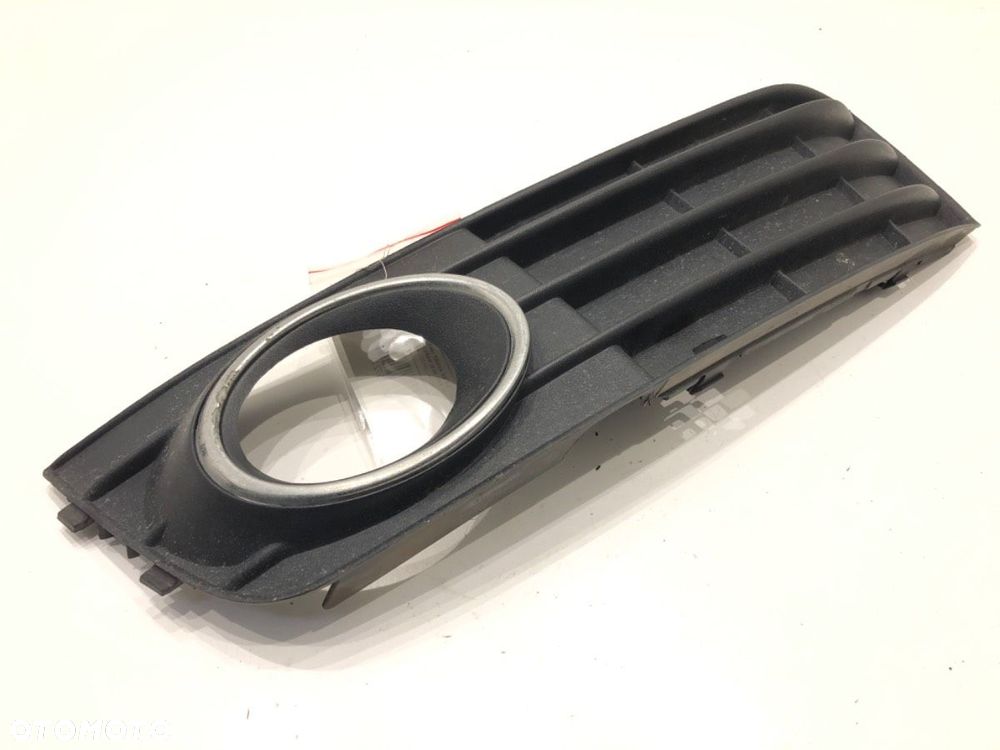 KRATKA ZDERZAKA LEWY PRZÓD  AUDI A4 B8 Avant (8K5) 2007 - 2015 2.0 TDI 125 kW [170 KM] olej - 2