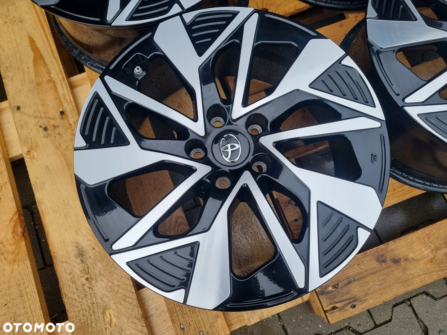 FELGI TOYOTA BZ4X 7,5x18 ET40 5x114,3 PW457-42002 - 4