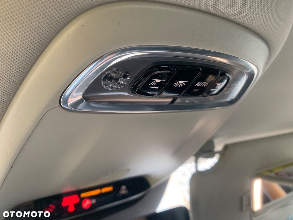 Volvo V90 D4 Inscription - 21