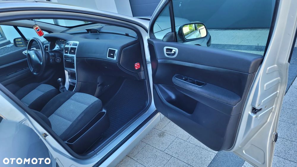 Peugeot 307 1.6 Oxygene - 12