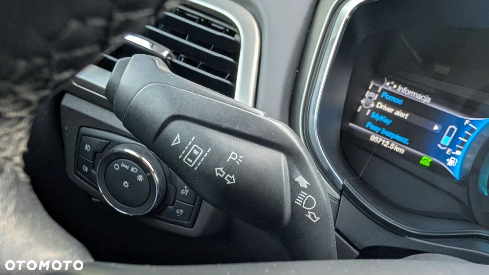 Ford Mondeo 2.0 CVT VIGNALE - 28