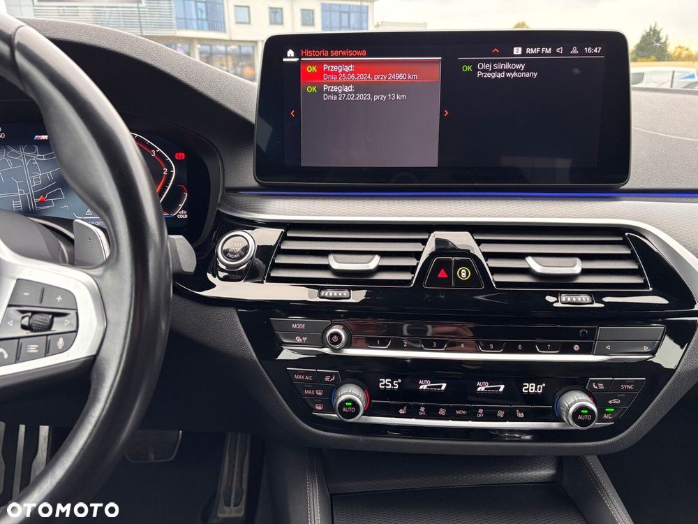 BMW Seria 5 - 24