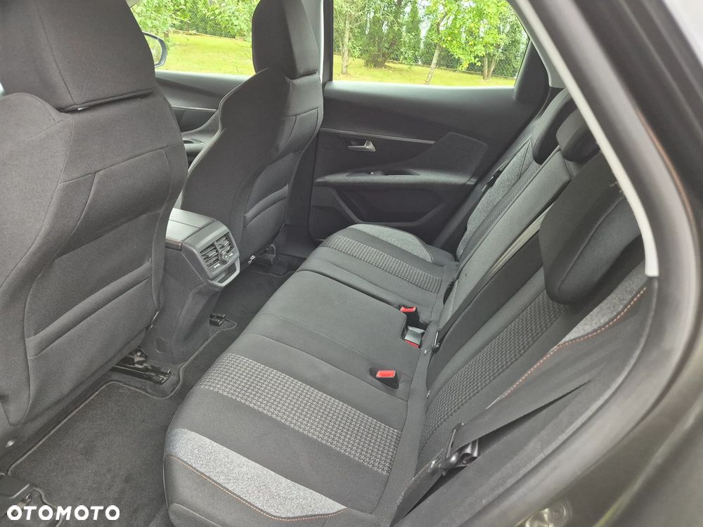 Peugeot 3008 - 14