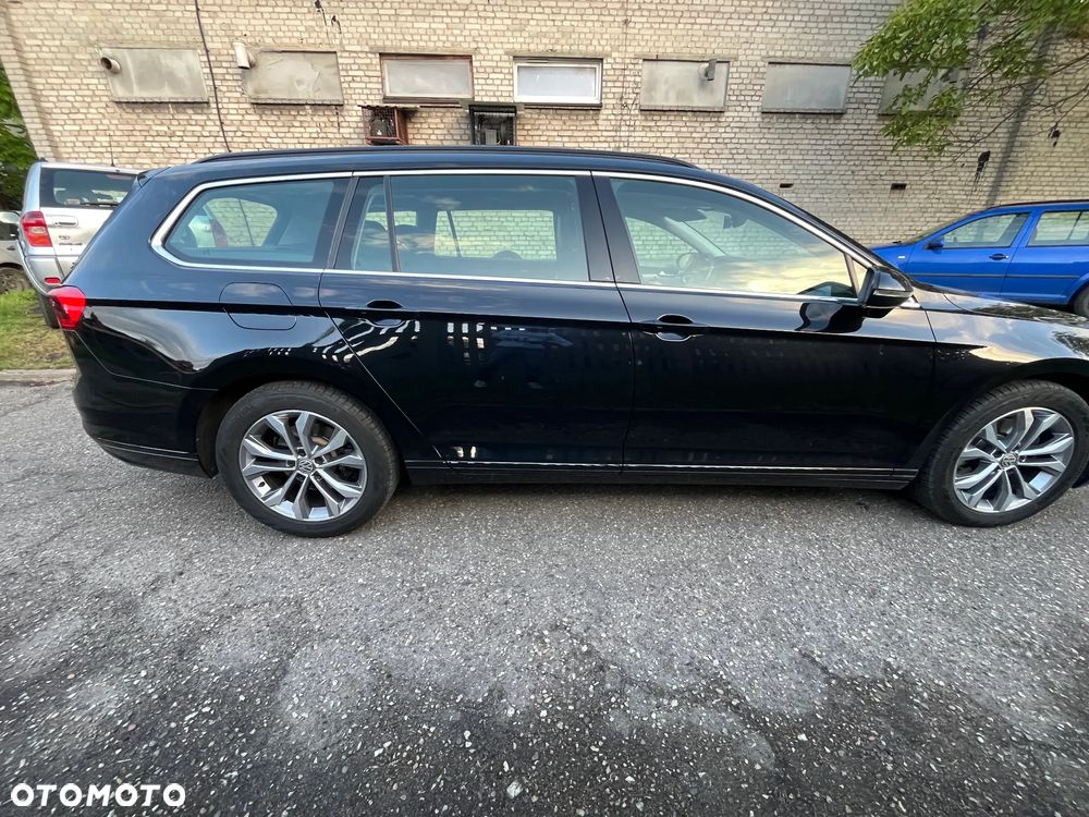 Volkswagen Passat 2.0 TDI EVO Business DSG - 4