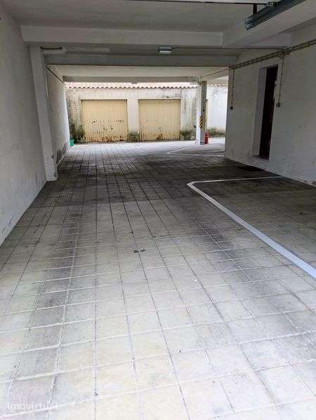 Garagem com 14m2 no Saldanha, Montijo - Grande imagem: 4/4