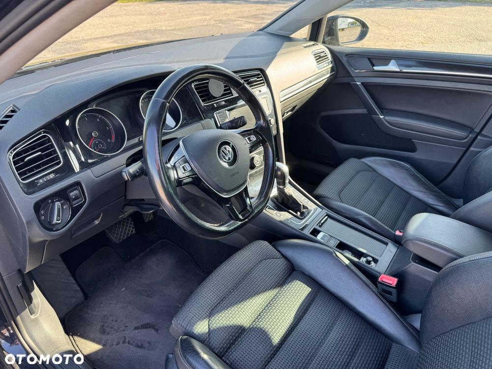 Volkswagen Golf 2.0 TDI BMT Highline DSG - 9