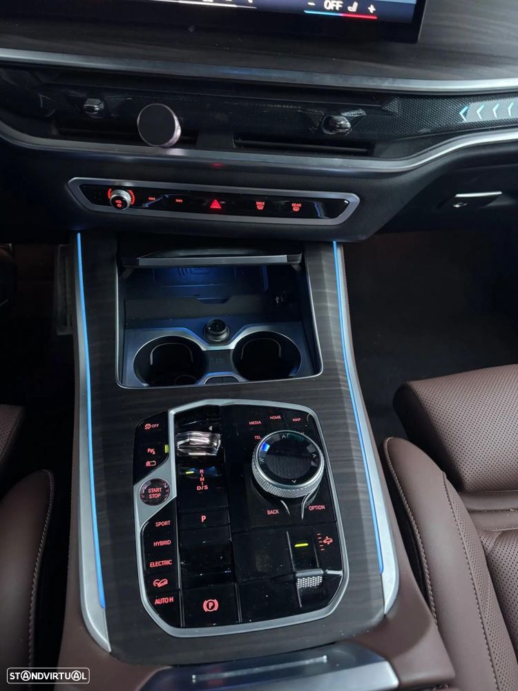 BMW X5 50 e xDrive Pack M Desportivo Pro - 39