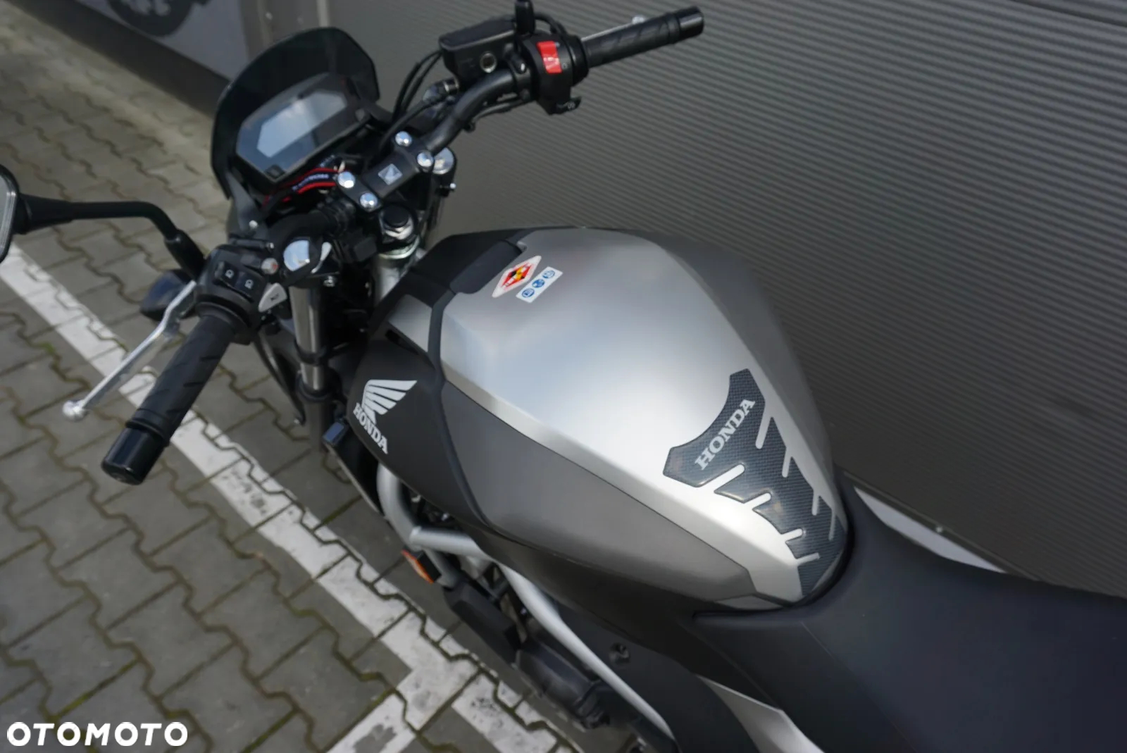 Honda NC - 25
