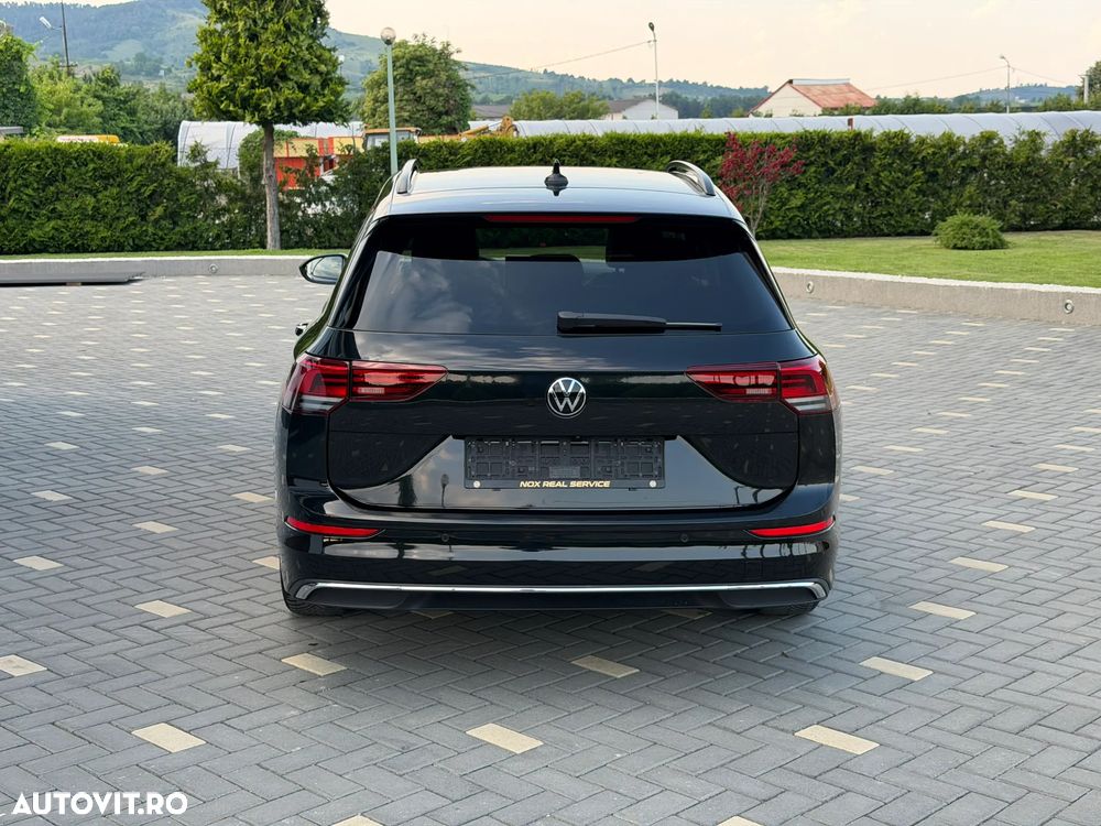 Volkswagen Golf 1.5 eTSI OPF DSG Goal - 15