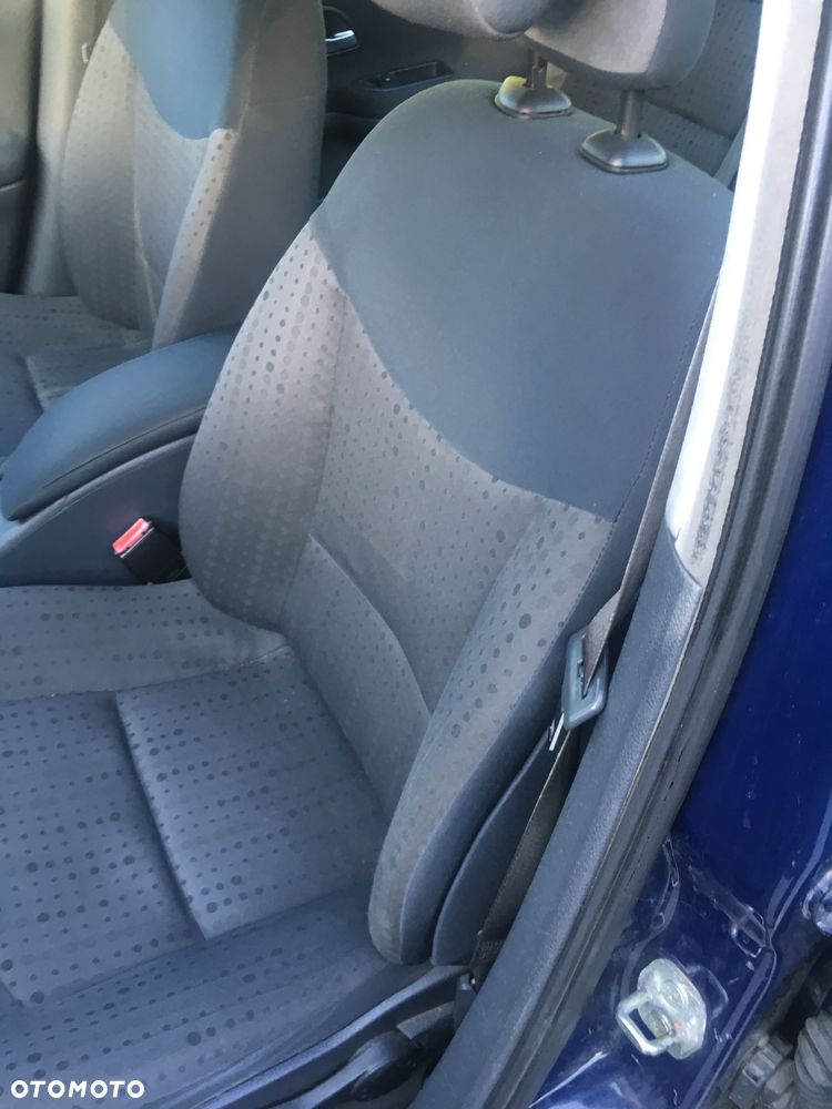 Renault Laguna - 4