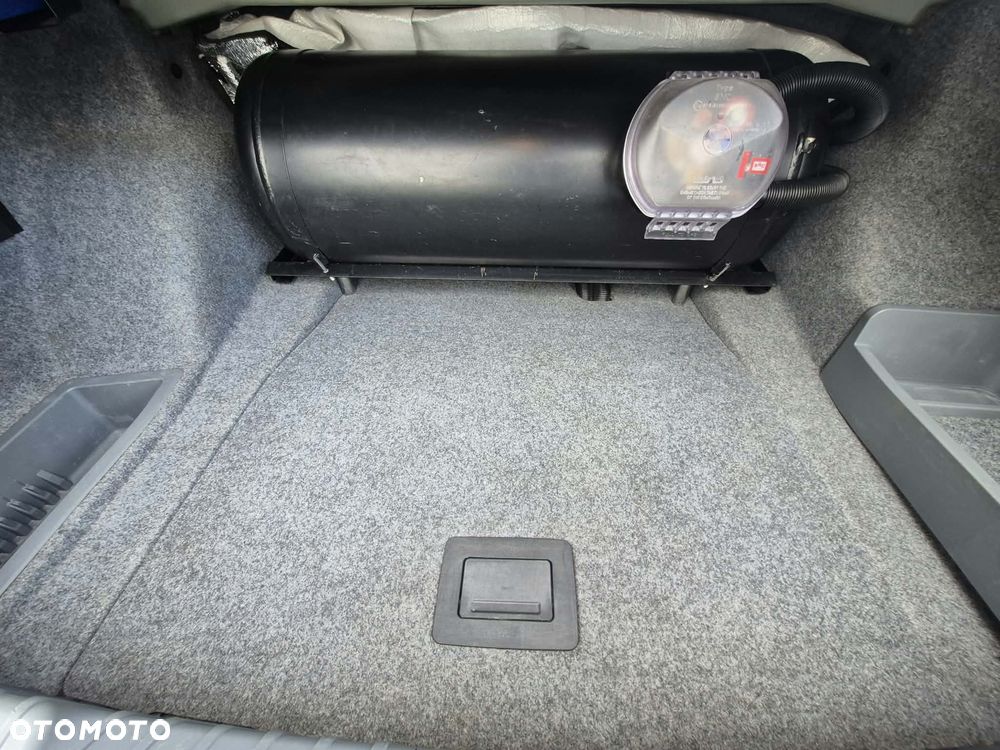 BMW Seria 3 - 28
