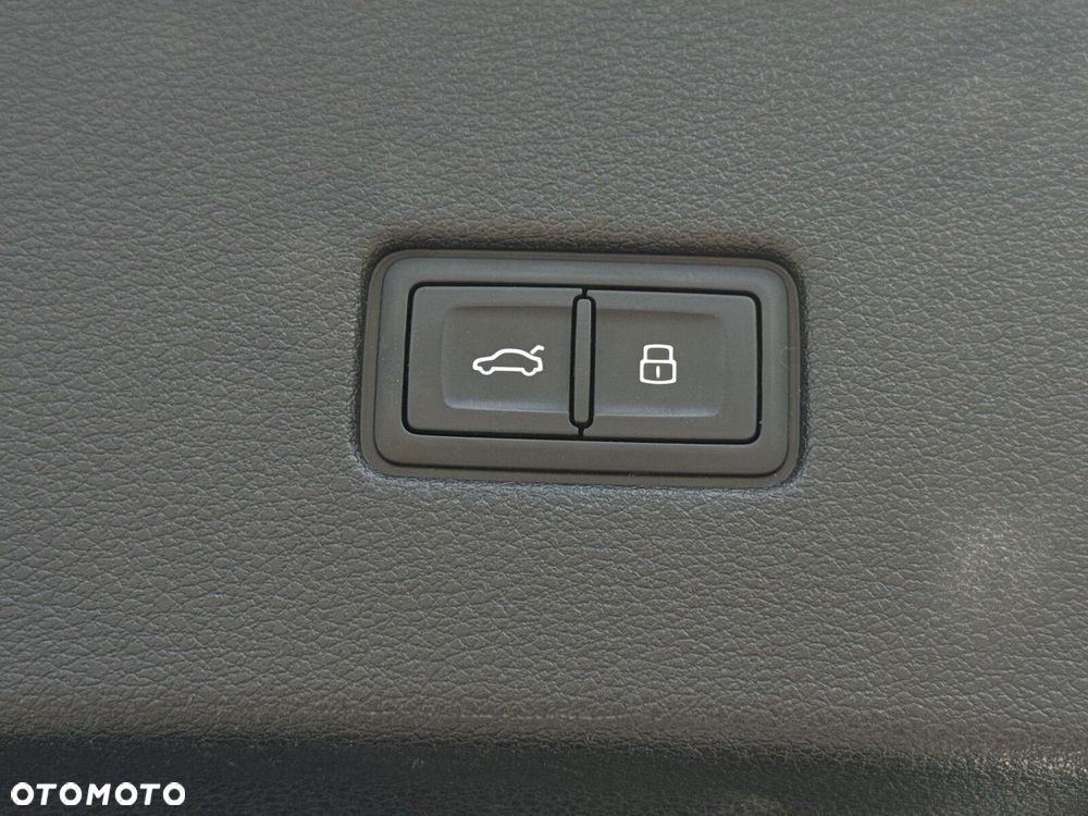 Audi Q8 50 TDI mHEV Quattro Tiptronic - 35