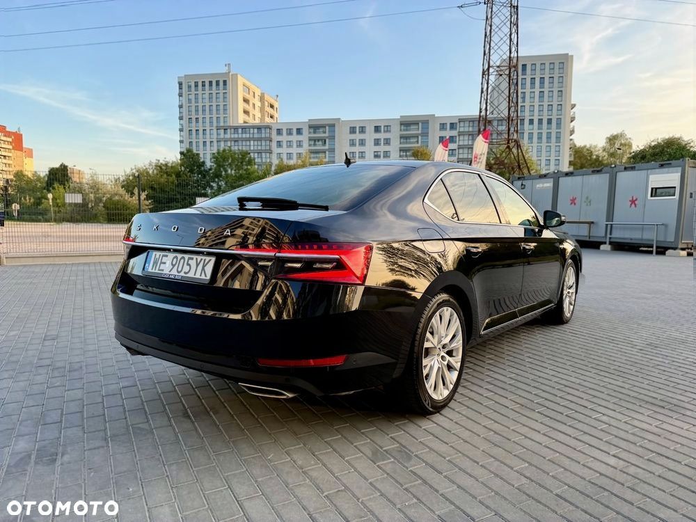 Skoda Superb 2.0 TSI 4x4 L&K DSG - 6
