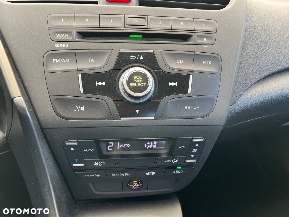 Honda Civic 1.4 i-VTEC Comfort - 30