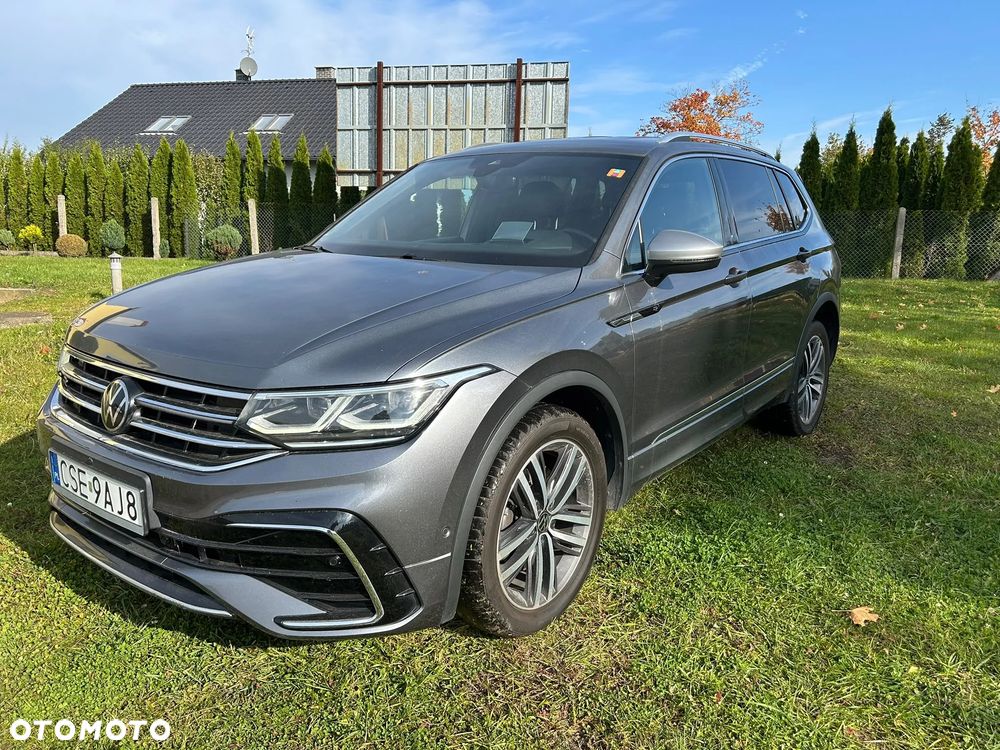 Volkswagen Tiguan 2.0 TDI SCR 4MotION DSG R-Line - 2