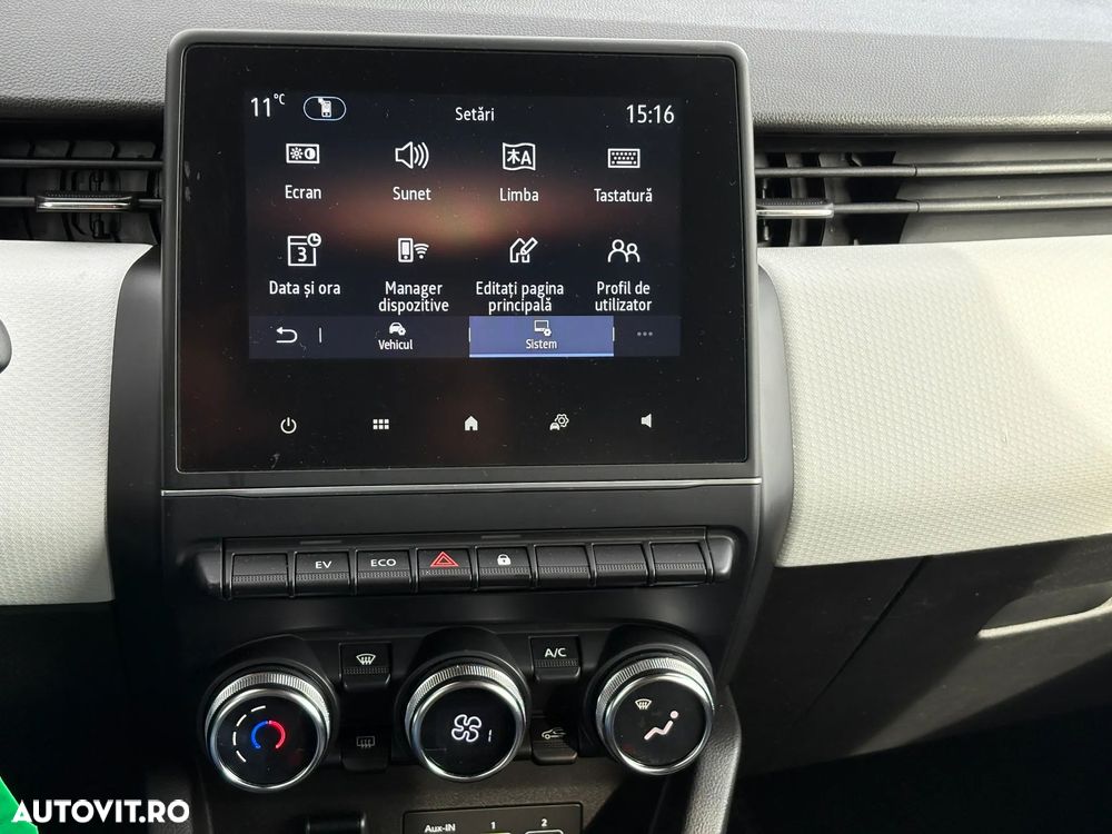 Renault Clio V E-Tech 145 Techno - 27