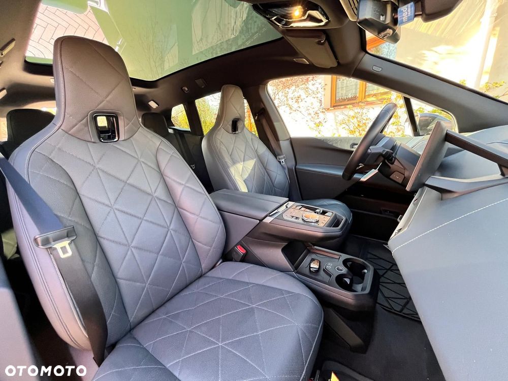 BMW iX M60 111.5kWh - 13