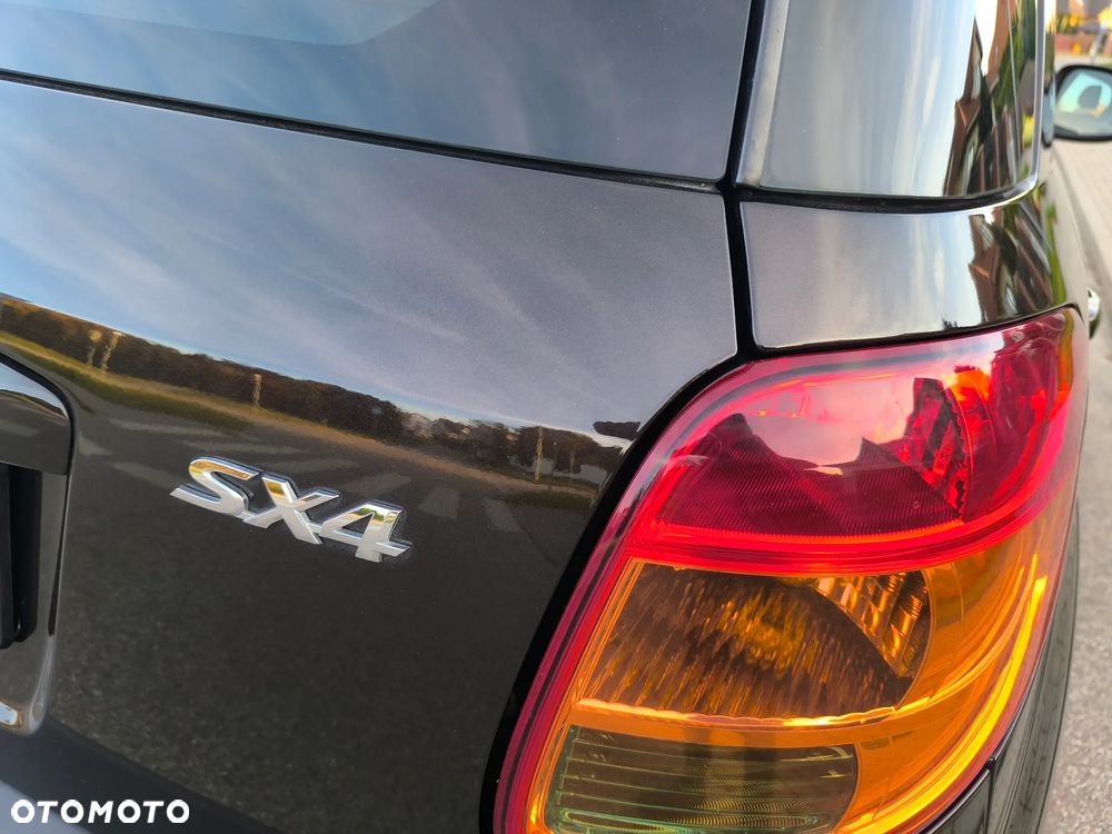 Suzuki SX4 1.6 VVT 4x2 Style - 38