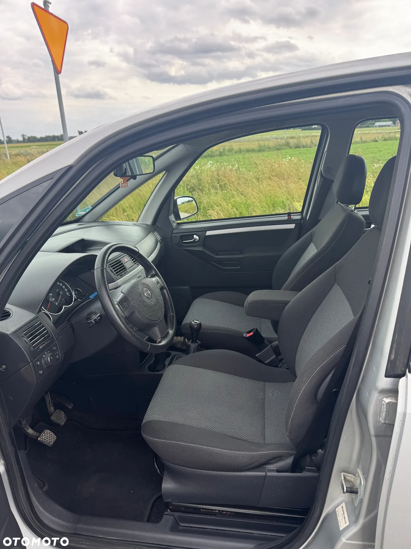 Opel Meriva 1.6 16V Enjoy - 8