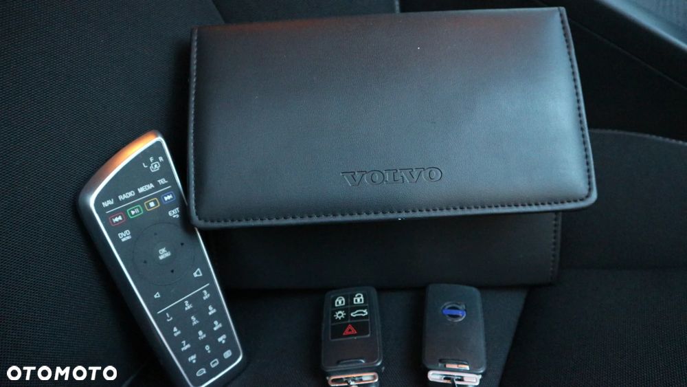 Volvo XC 60 D5 AWD Momentum - 27