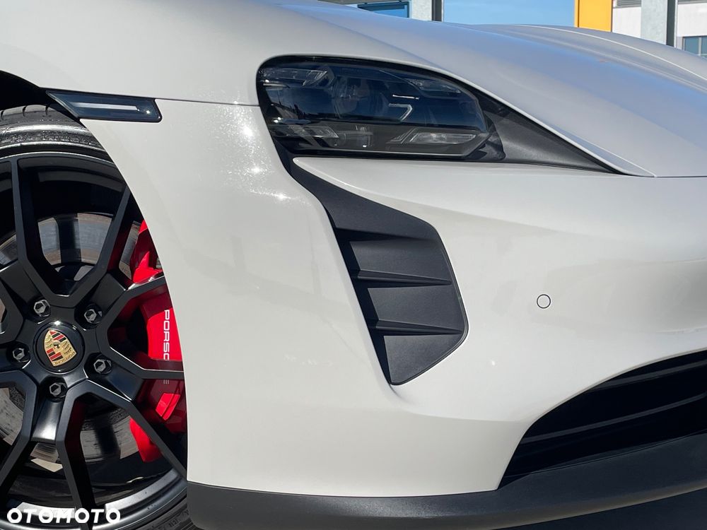 Porsche Taycan GTS - 1