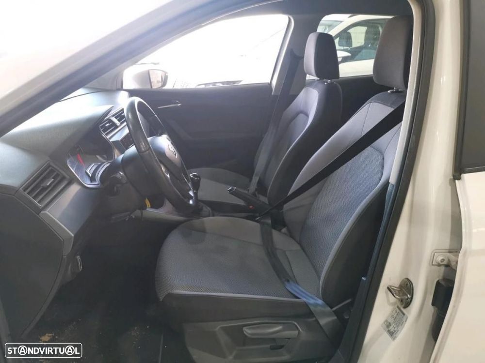 SEAT Arona 1.6 TDI Style - 6