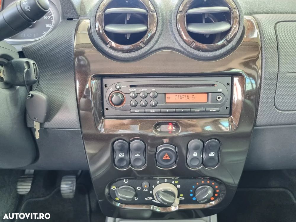 Dacia Duster 1.5 dCi 4x2 Prestige - 10