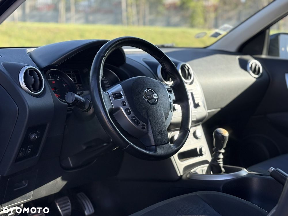Nissan Qashqai - 18