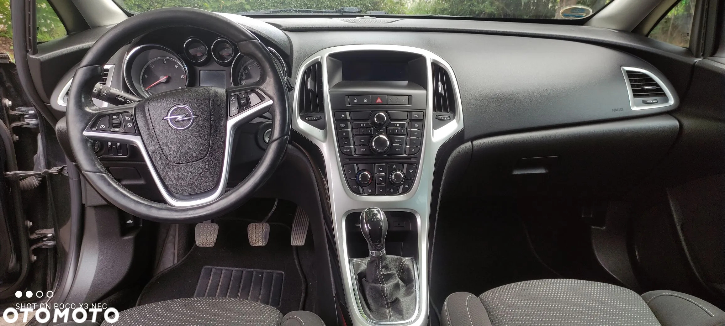 Opel Astra 2.0 CDTI Exklusiv - 19
