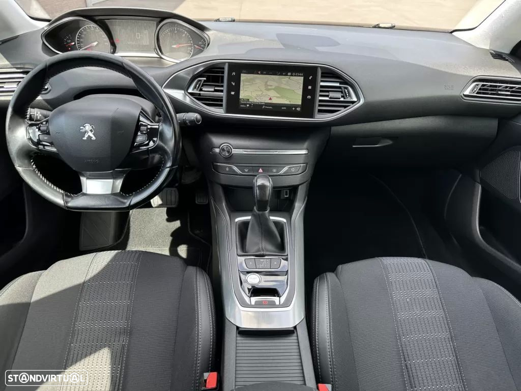 Peugeot 308 SW BlueHDi 120 EAT6 Stop & Start Allure - 16
