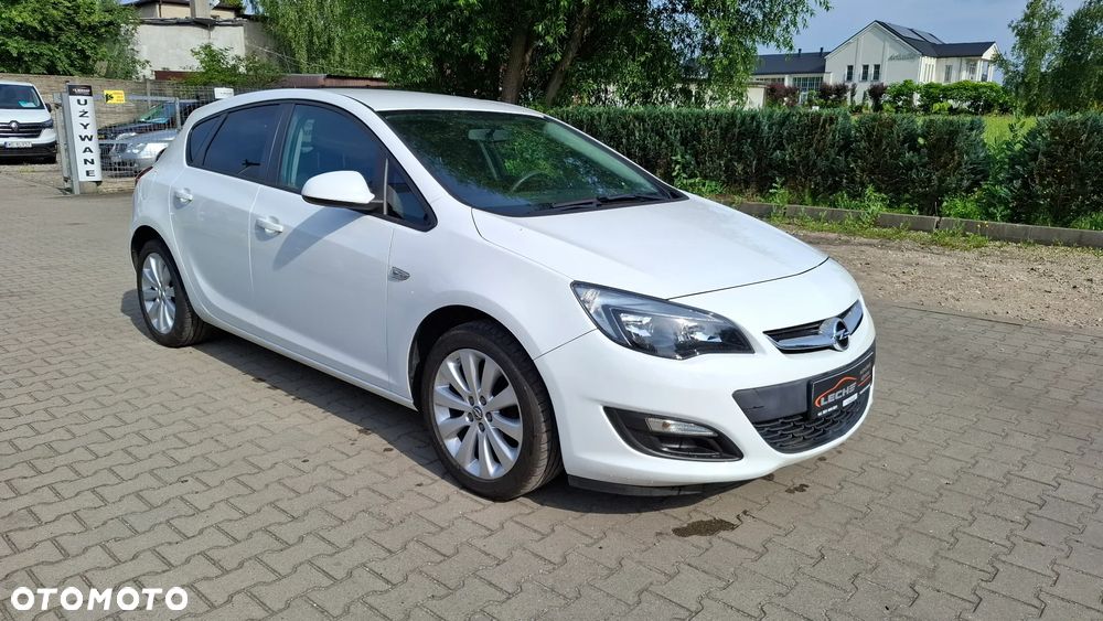 Opel Astra - 2