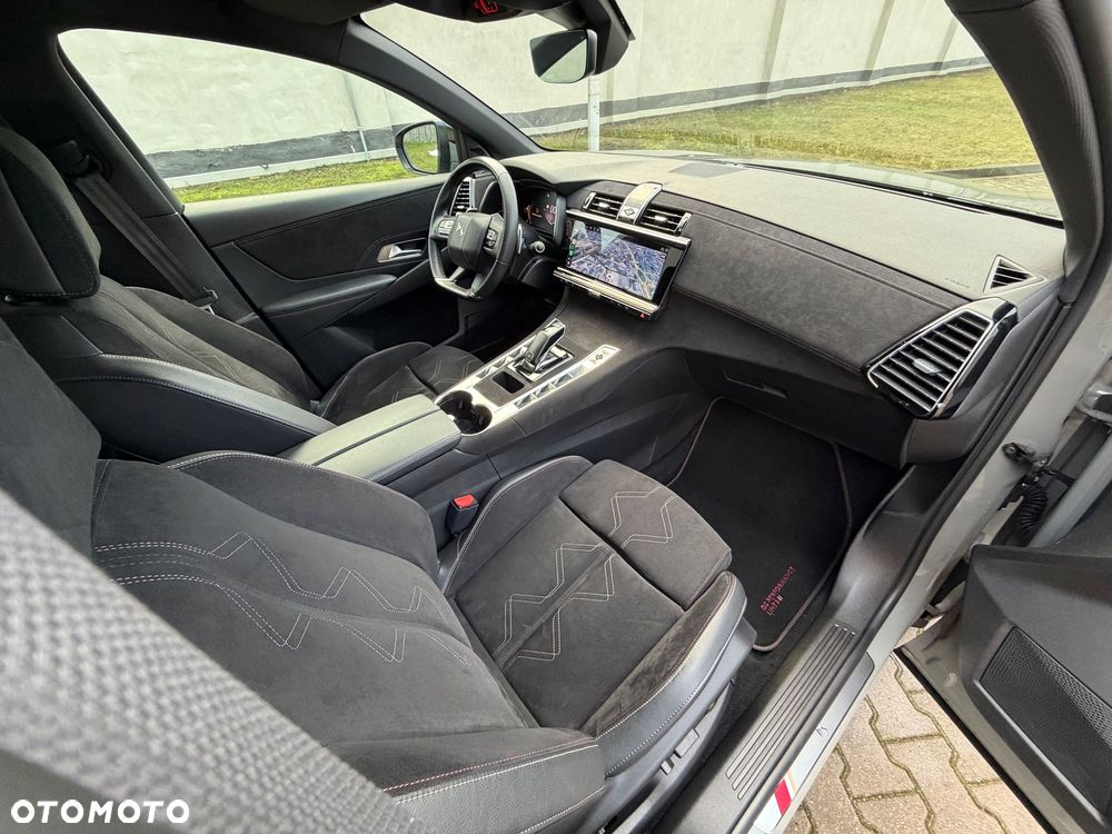 DS Automobiles DS 7 Crossback - 23
