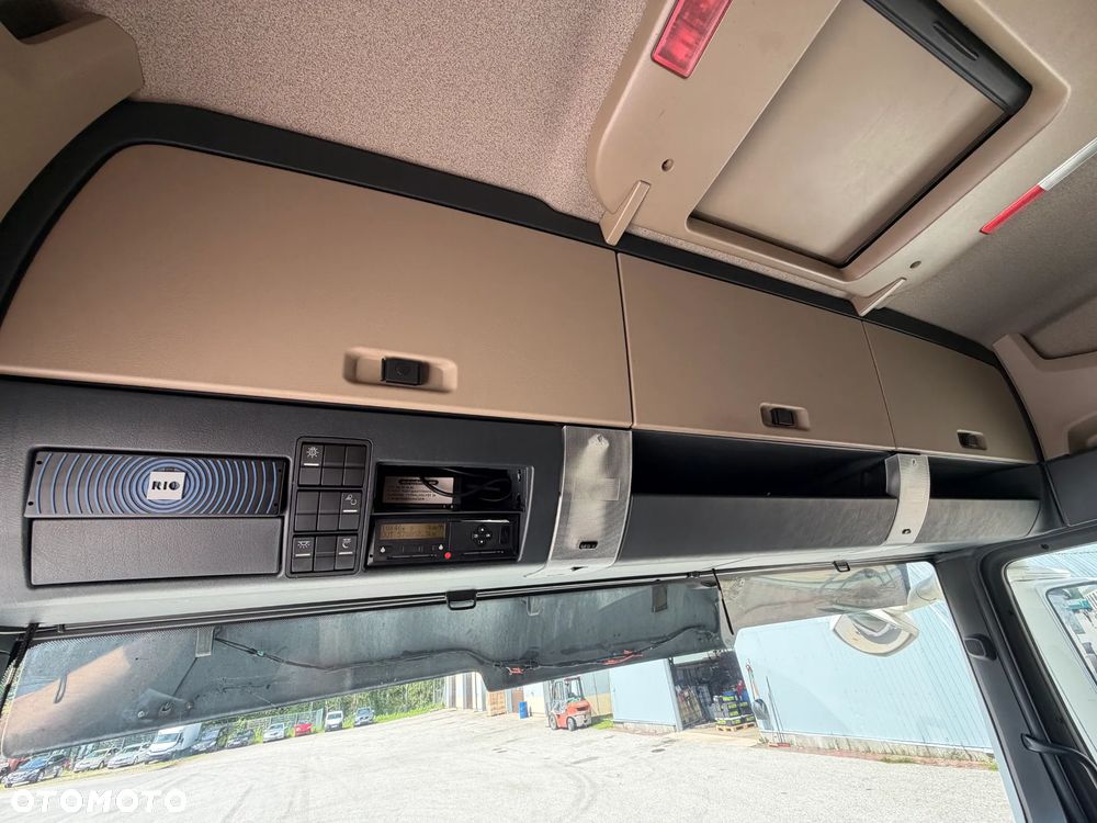 MAN TGX 26.500 6X2 + EURO6 + RETARDER - 18
