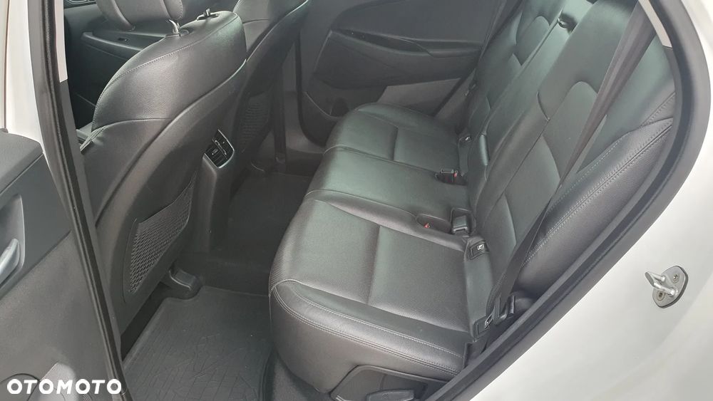 Hyundai Tucson blue 1.7 CRDi 2WD Advantage - 10